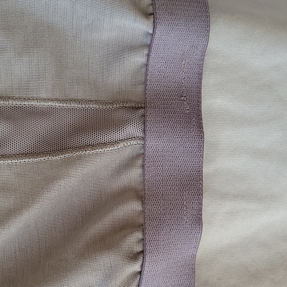 Lululemon Athletica Yoga Power Y Tank Silver Gray Size 4 - Picture 8 of 10